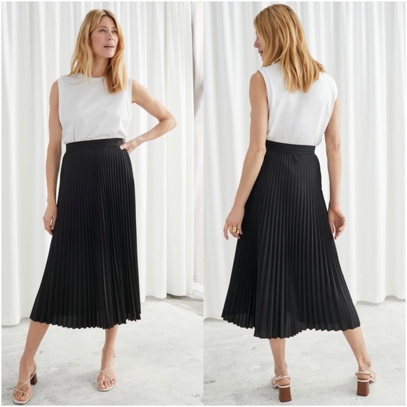 & OTHER STORIES Pleated Crepe Midi Skirt In Black - Picture 1 of 7